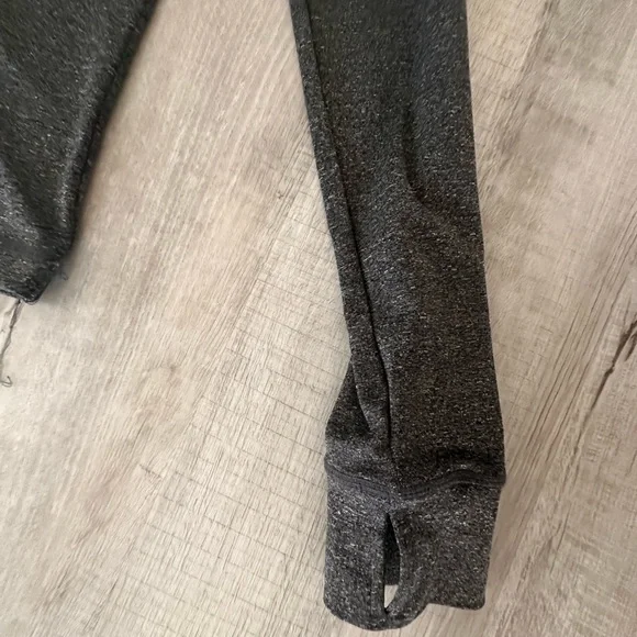 Sporty shirt - Picture 6 of 8